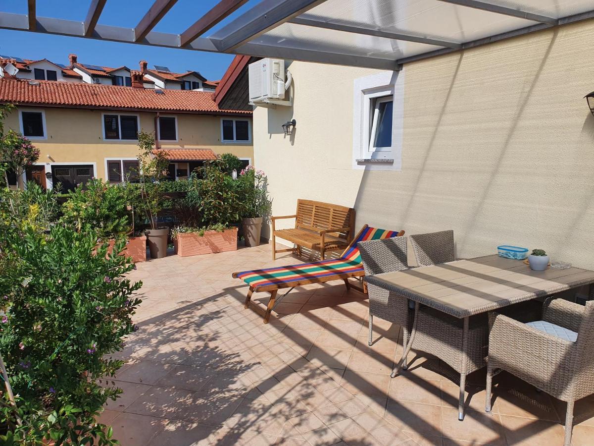 Garden View Apartments 안카란 외부 사진