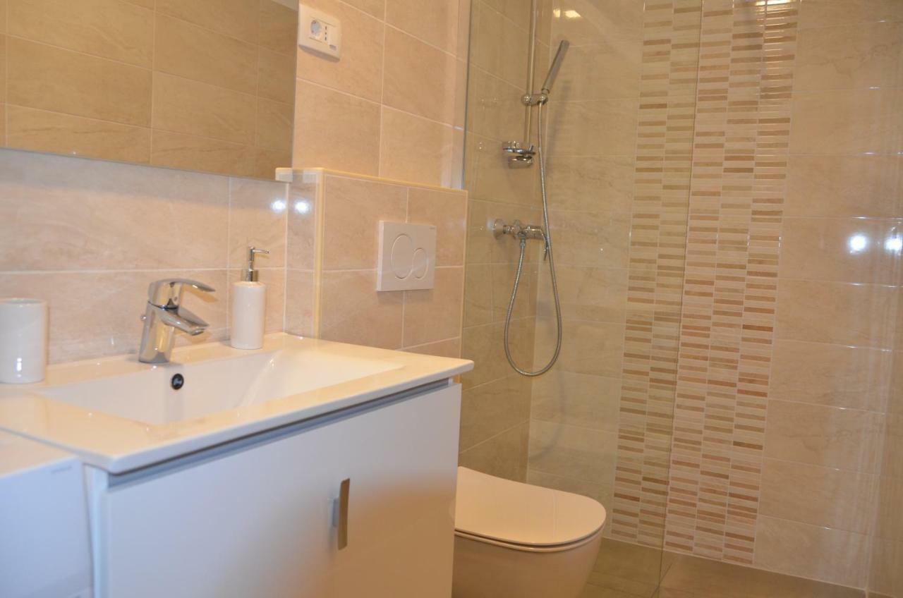 Garden View Apartments 안카란 외부 사진